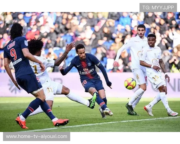 西甲边路爆点球员成为球队创造力主要来源，西甲边锋