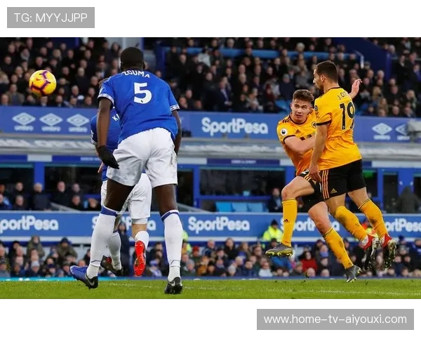 狼队快速反击，埃德森出击化解险情，狼队与埃弗顿足球比分预测